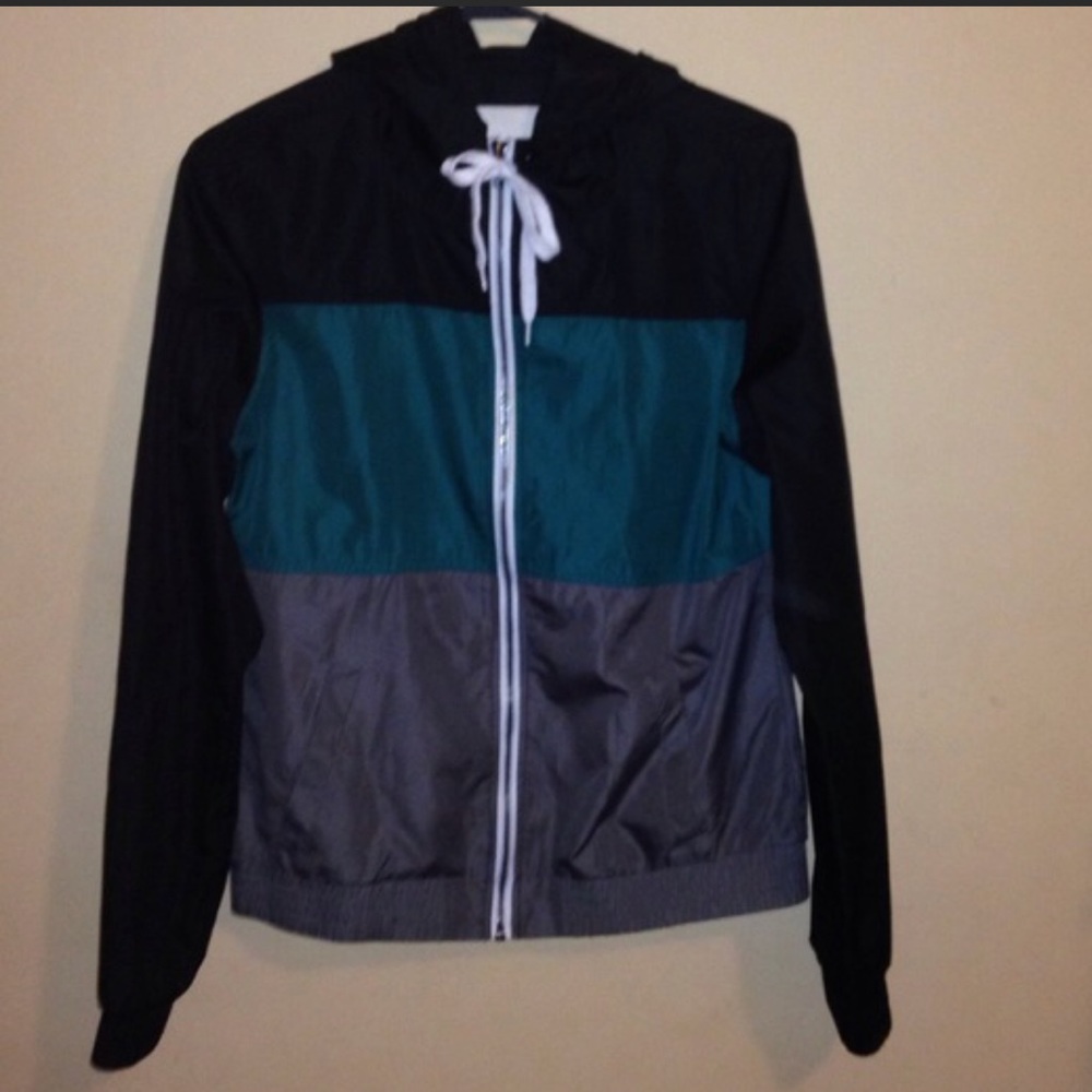 Zumiez Zine Windbreaker